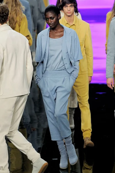 Look 51